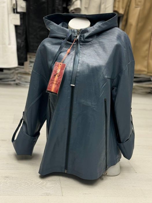 Куртки кожаные размер 56 и 52, новые.