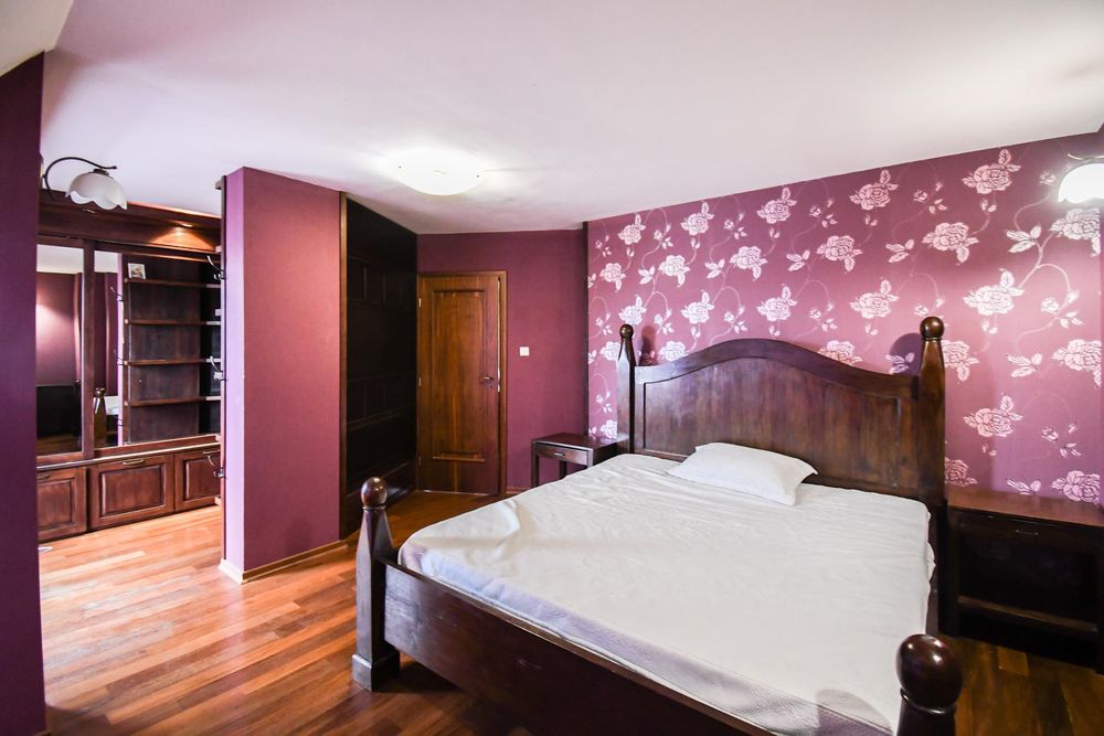 Дава се под наем Тристаен апартамент в София, Зона Б-18 - 110 кв.м за 649 € - Снимка #3