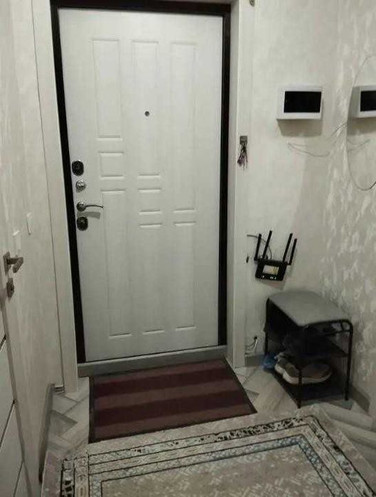 Продаётся 1-комнатная  на 3 этаже Аэропорт!