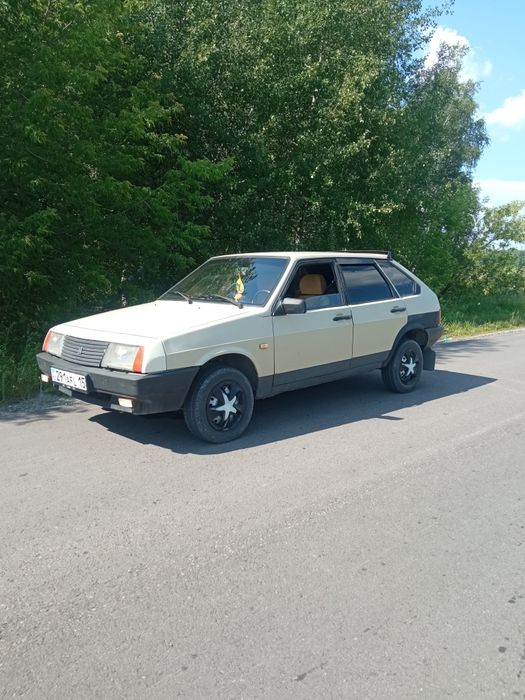Продам ВАЗ-2109.