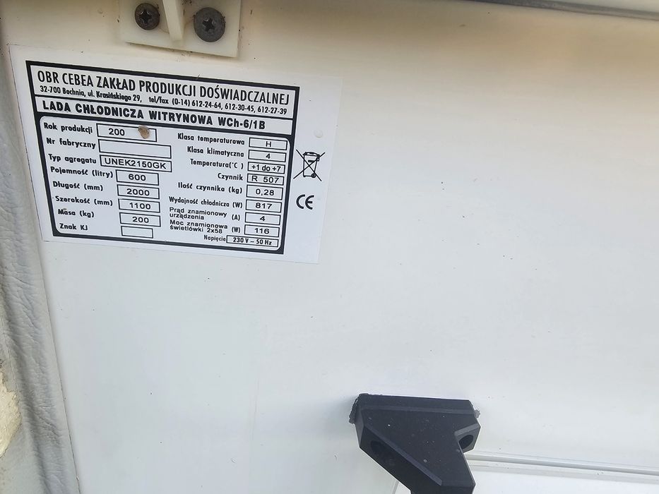 Vând vitrine frigorifice Igloo