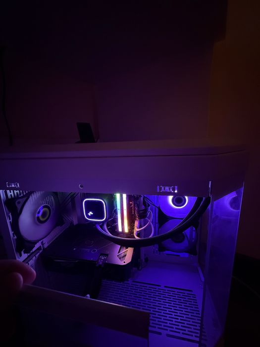 Компьютер игровой мощный продается