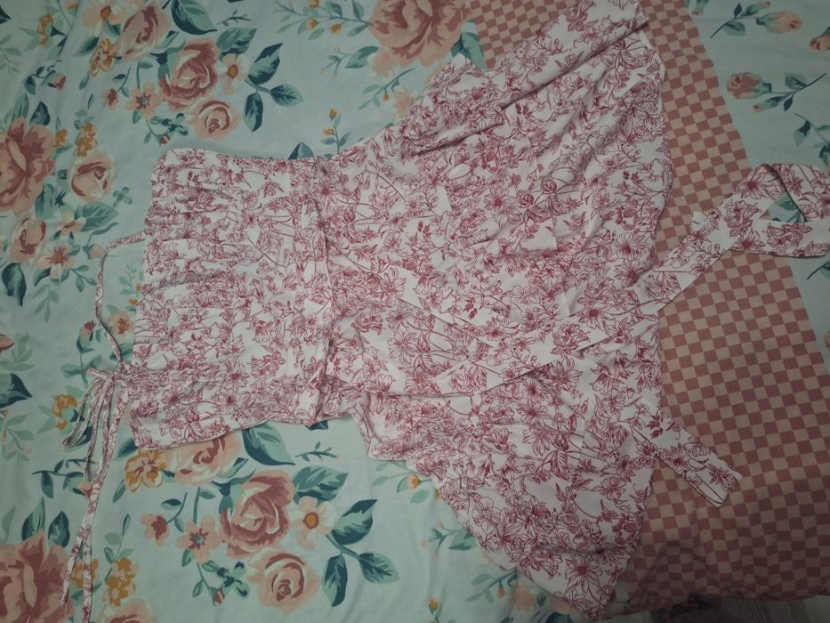 Дамски дрехи, размер S