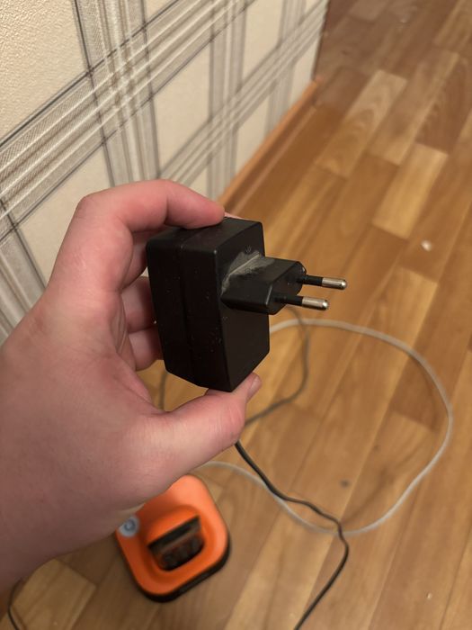 Домашний телефон б/у рабочий