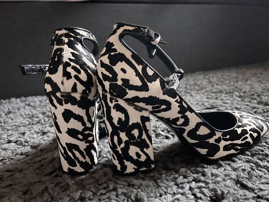 Calvin Klein луксозни дамски обувки