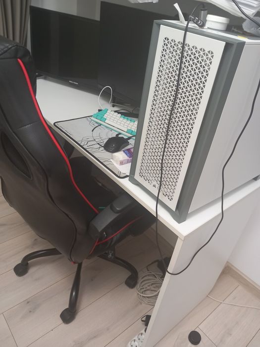 Vand mobila dormitor