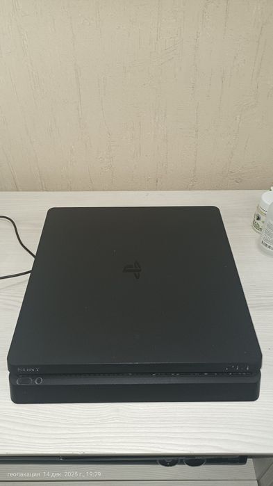 Sony PlayStation 4