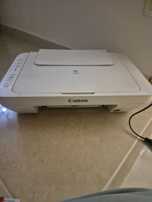 Imprimantă multifuncțională Canon Pixma MG2950 cu conexiune Wireless (Wi-Fi)