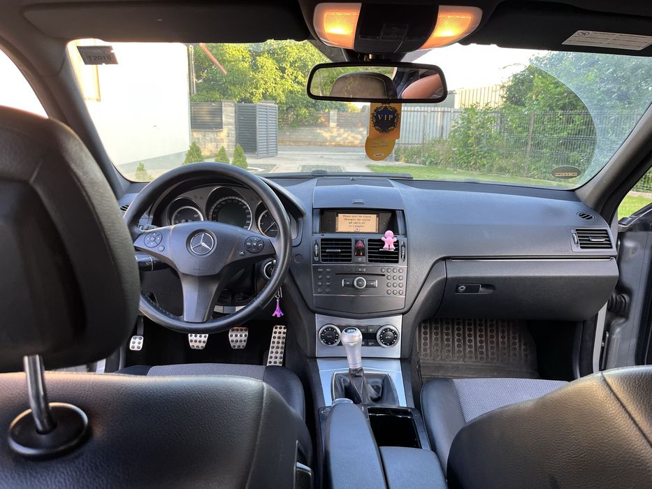 Vand Mercedes C 200
