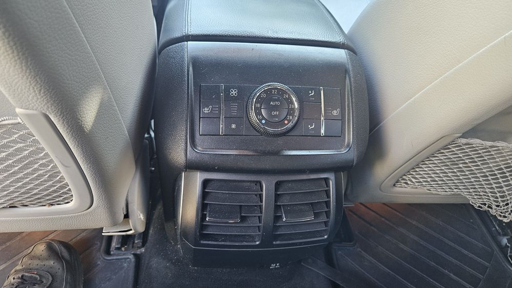 MERCEDES R-klasa/ Мерцедес Р класа w251 faice 3.5CDI На части