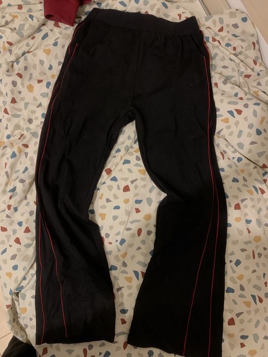 бордовый костюм shox