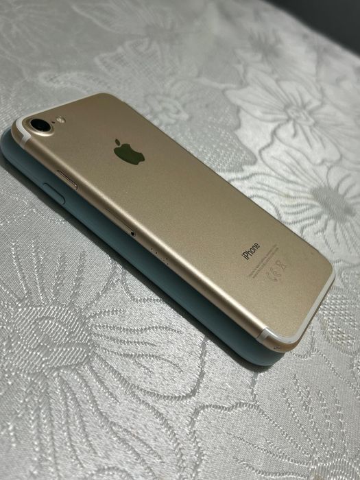 Айфон 7 Хороший Состояние !!!