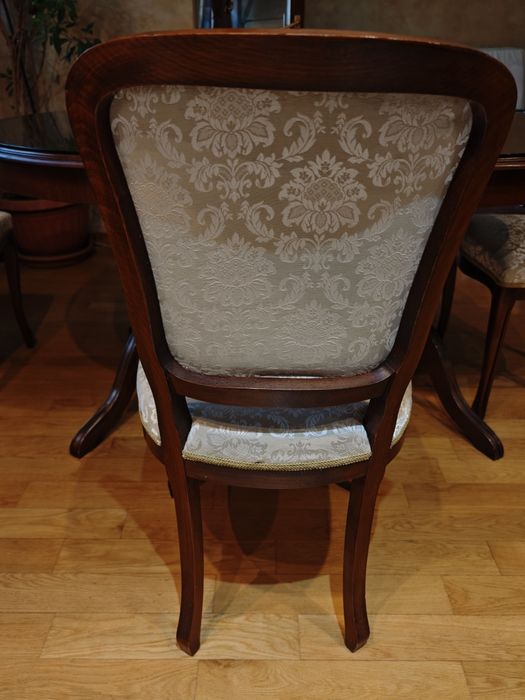 Продавам 4бр столове от череша - масив Италиански ; НАМАЛЕНИ