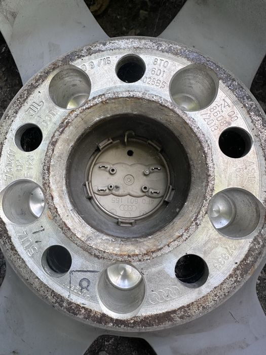 Комплект джанти със зимни гуми Дебица 17" Audi, Volkswagen