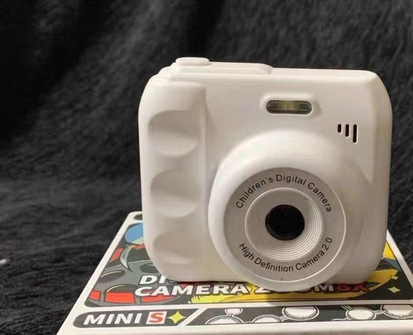 Цифровая камера, компактная