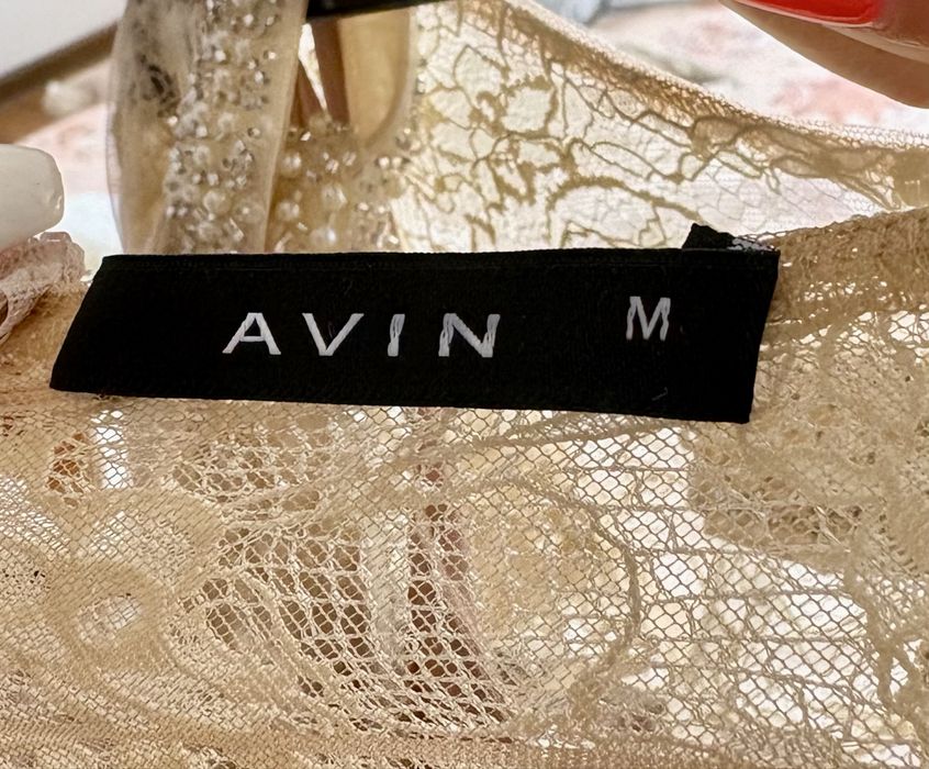 Рокля Avin, размер М