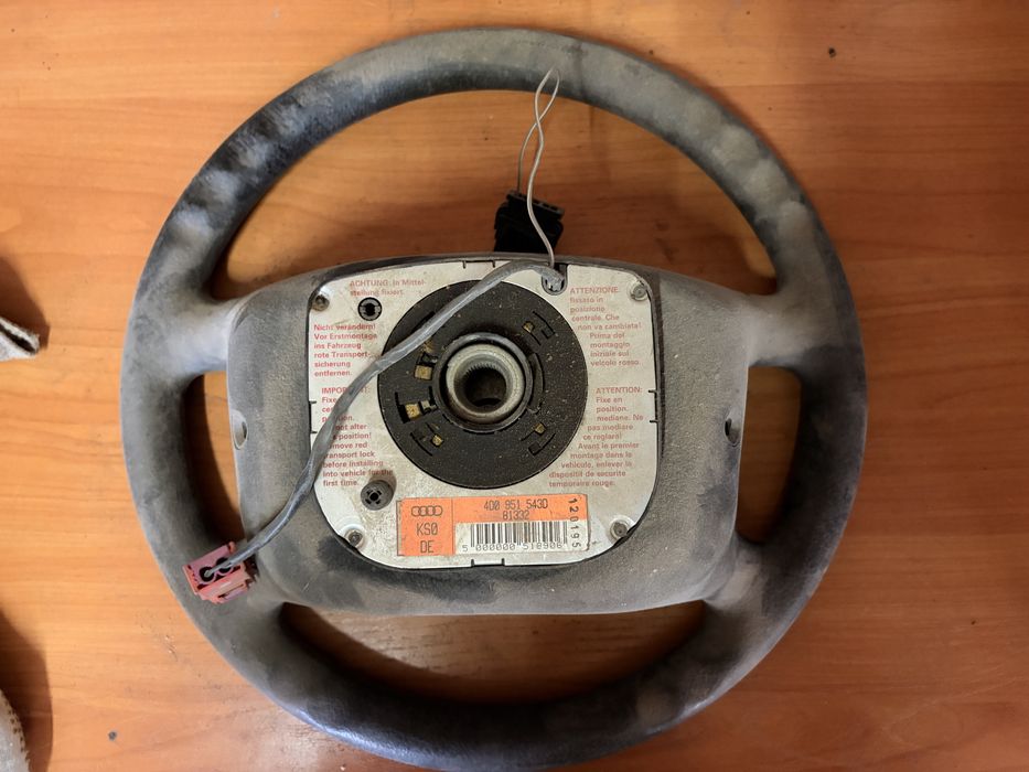 Руль Audi 80B4 с airbag