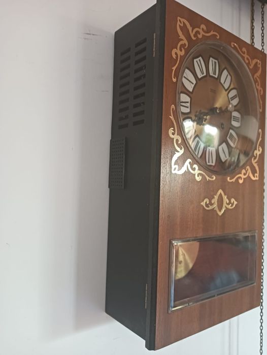 Ceas vechi funcțional