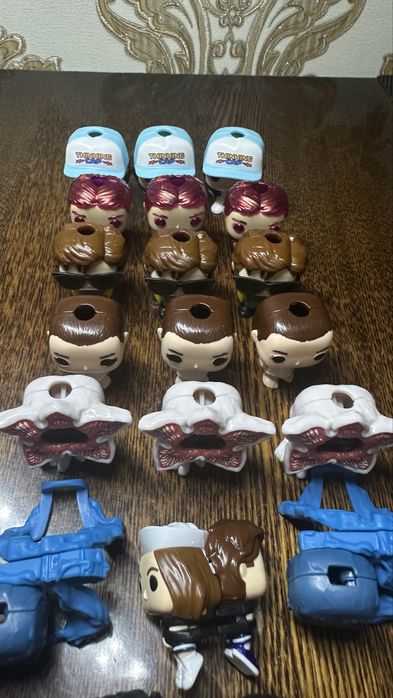 Фигурки Stranger Things: Kinder Joy