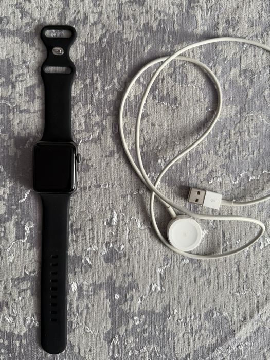 Apple Watch Series 3, 42 mm