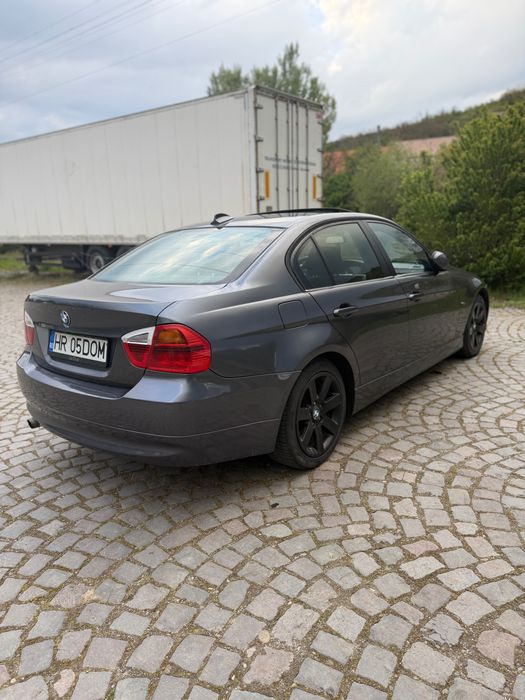 BMW E90 320d M47
