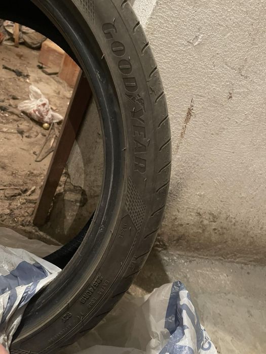 Летни гуми goodyear 225/40/18