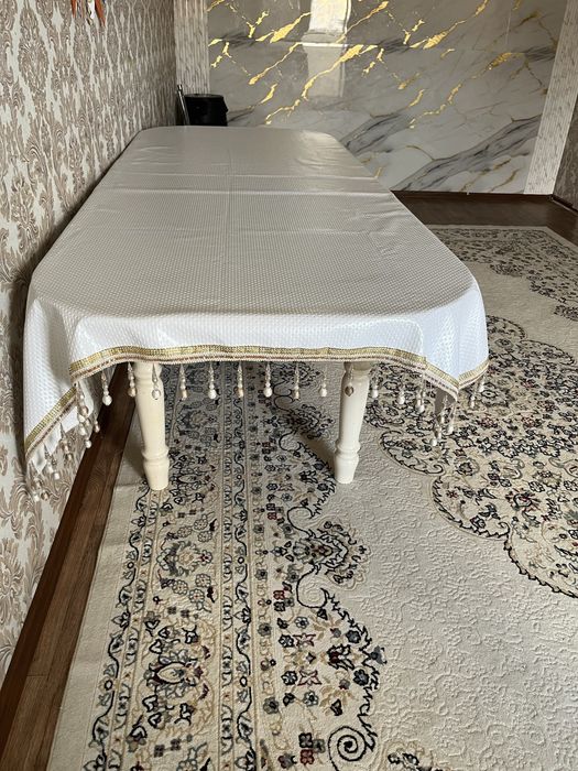 Продам стол 2м +50см отдам за 20000тг