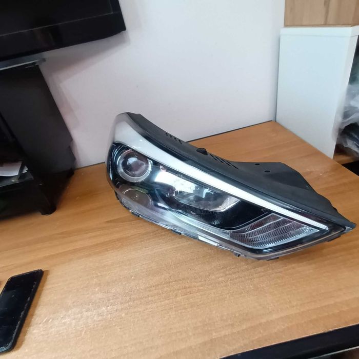car dreapta hyundai tucson 2015-2018