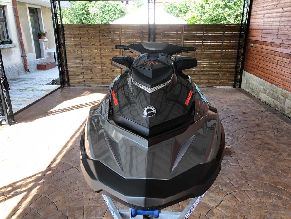 Джет Bombardier Sea Doo GTI 155 LIMITED
