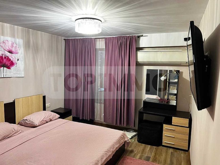 Двустаен апартамент под наем в района на Окръжна болница