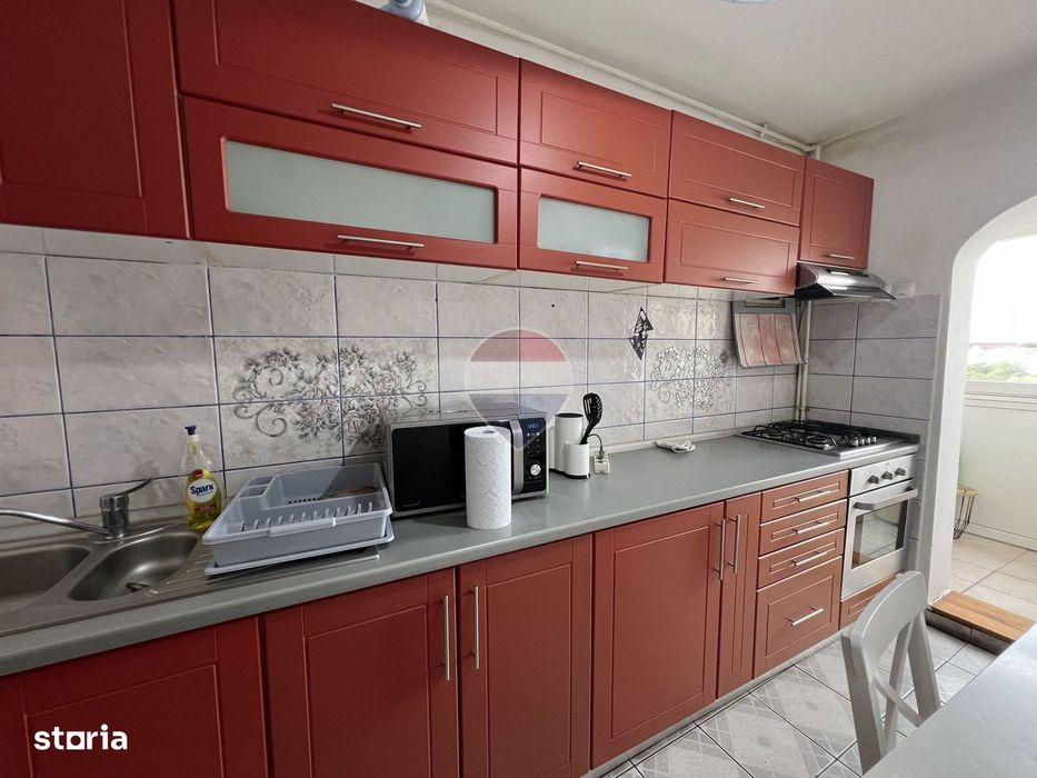 Apartament spațios 3 camere, 2 băi - Ciresica