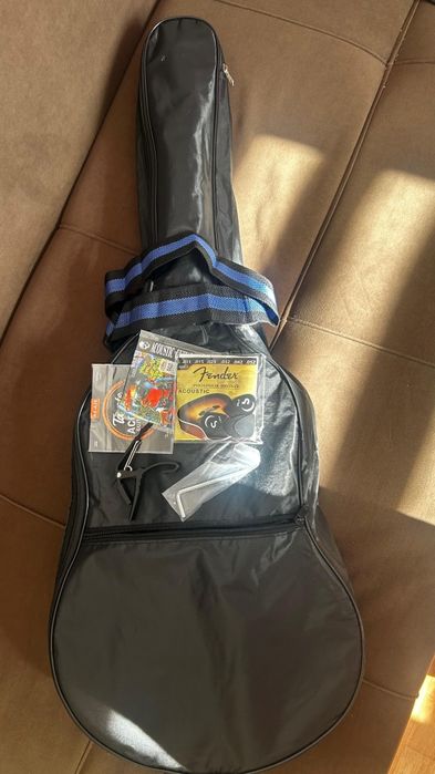 Продам.   .гитару