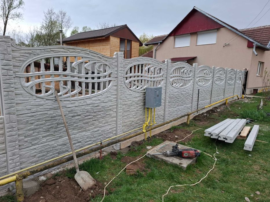 Gard de placi din beton