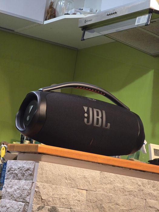 Boxa JBL Boombox 3 bass