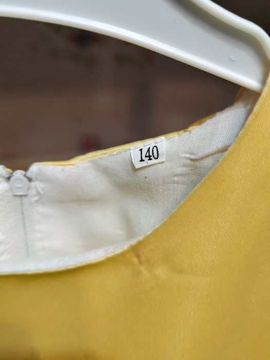 Продам детское платье