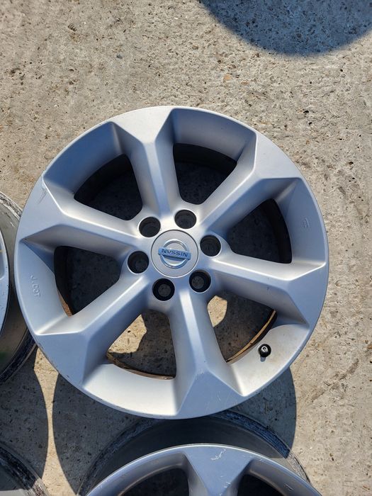 Jante R17 nissan navara d40 2012