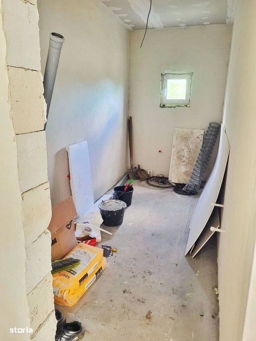 Vindem casa in localitate Lumina