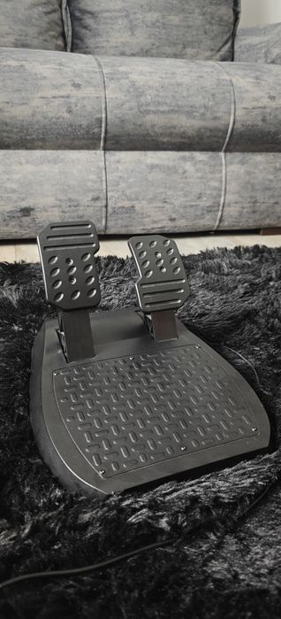 Volan ThrustMaster Pro