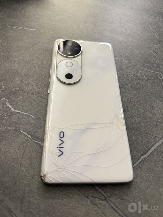 Vivo V40 24/256gb