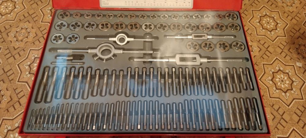 Продам набор Зубр