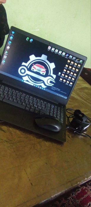 Noutbuk Lenova corei 3