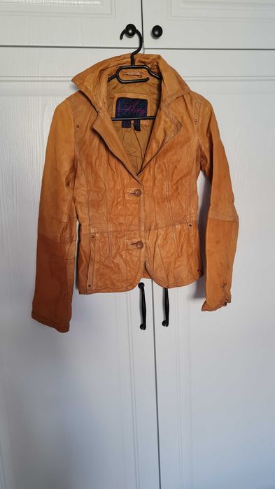 Сако от естествена кожа MANGO