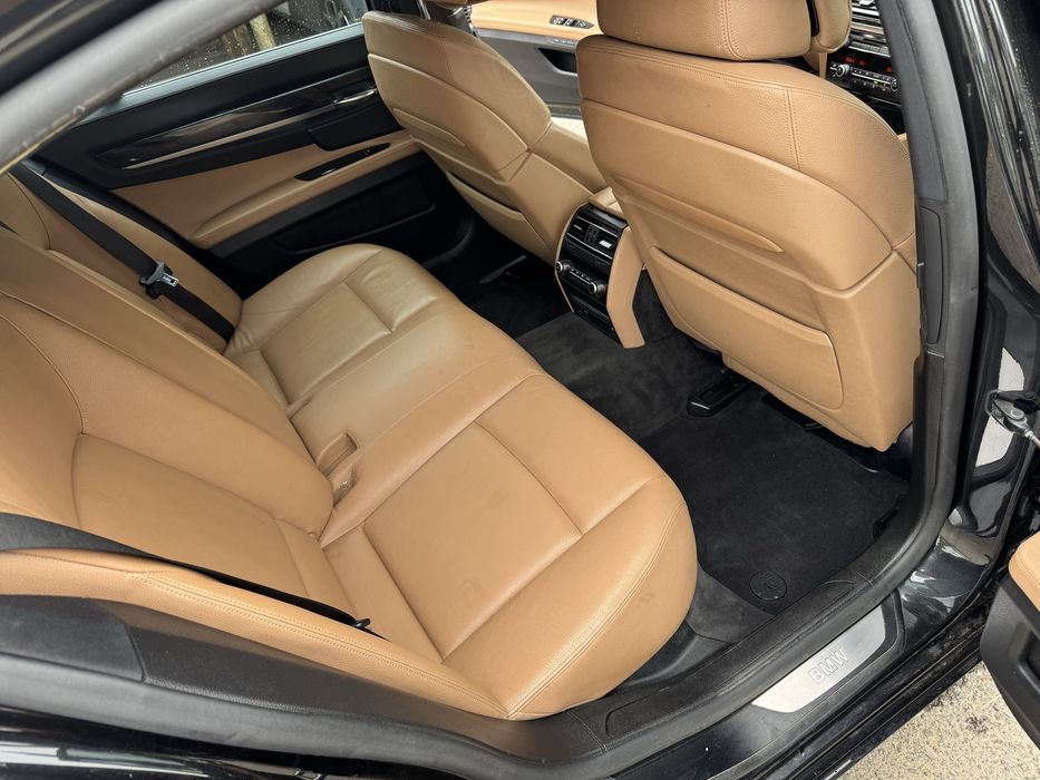 Interior bmw f01 seria7 2011