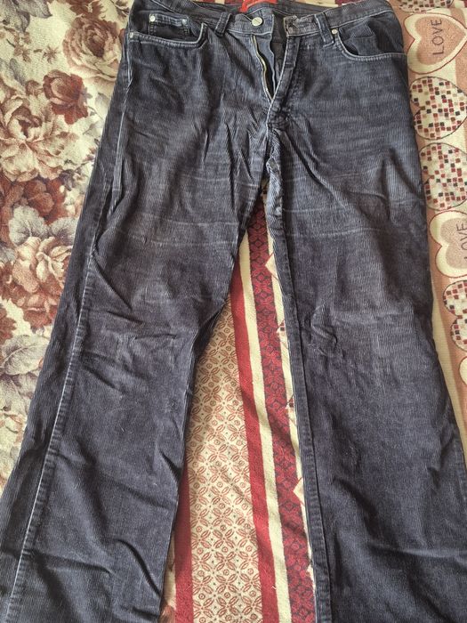 продам 4 пары джинсов