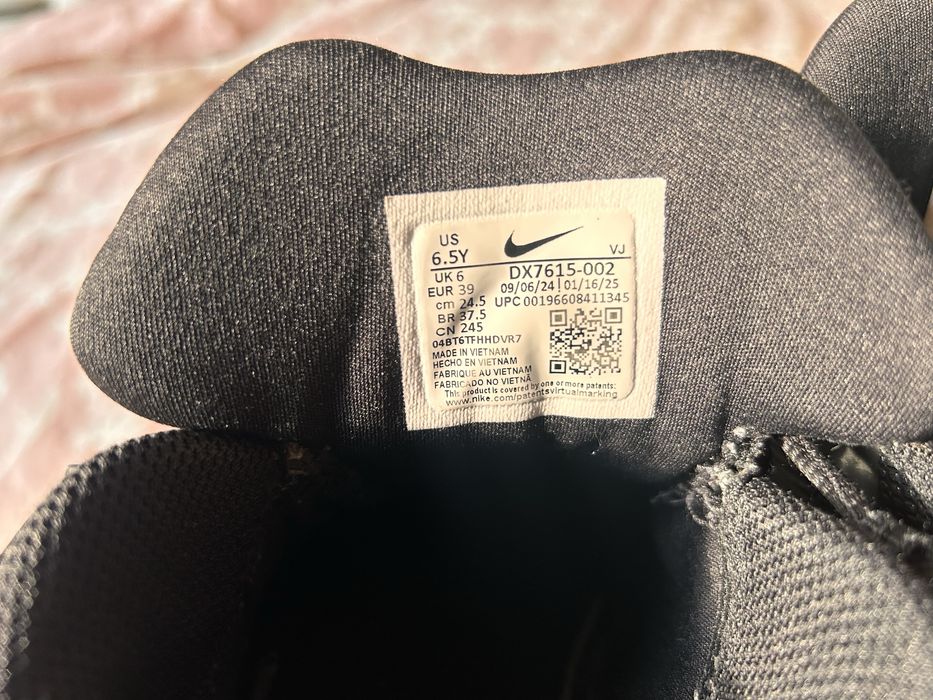 Оригинален nike 39 номер