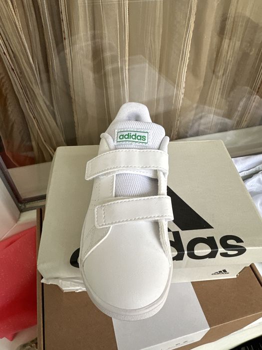 Маратонки Adidas
