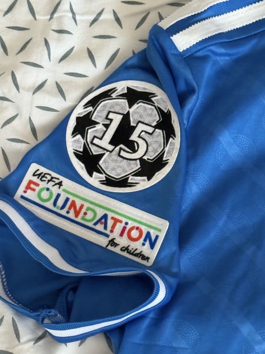 Tricou Mbappe stema mondial stearsa eroare Real Madrid