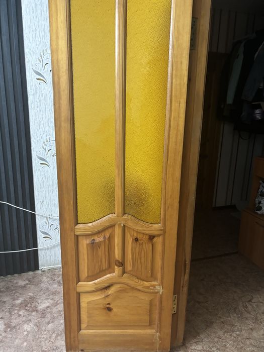 Двери деревянные межкомнатные