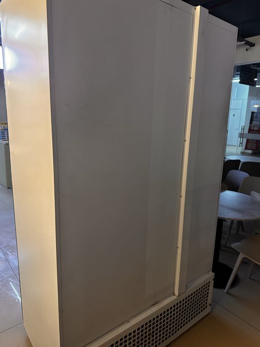 Холодильник для напитков