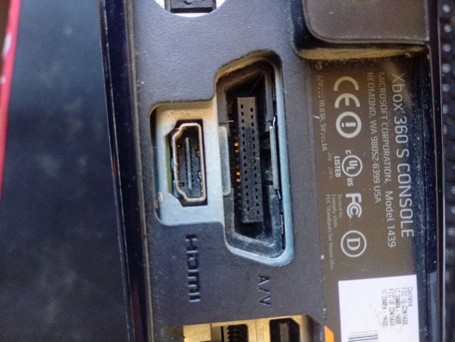 Xbox 360 s de vânzare